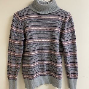 LL BEAN turtle neck sweater
